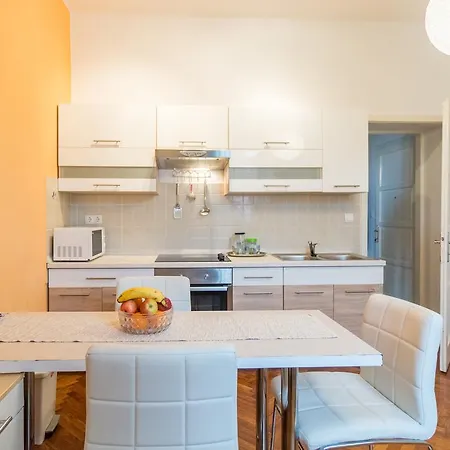 Zara Apartment Appartement *